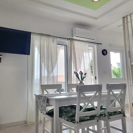 Apartment Sun&sea Dugi Rat